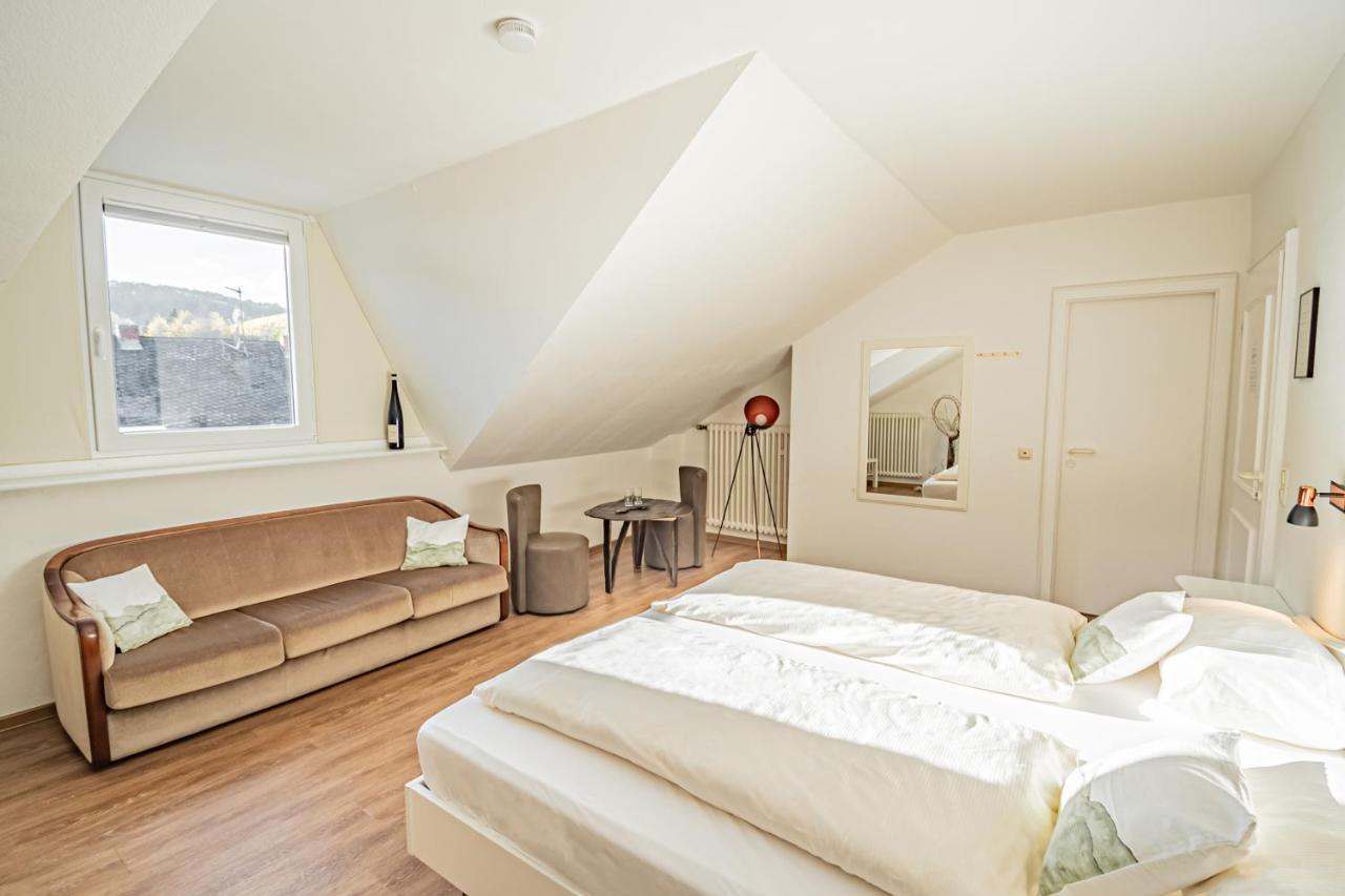 Weinhotel Ayler Kupp Exteriör bild