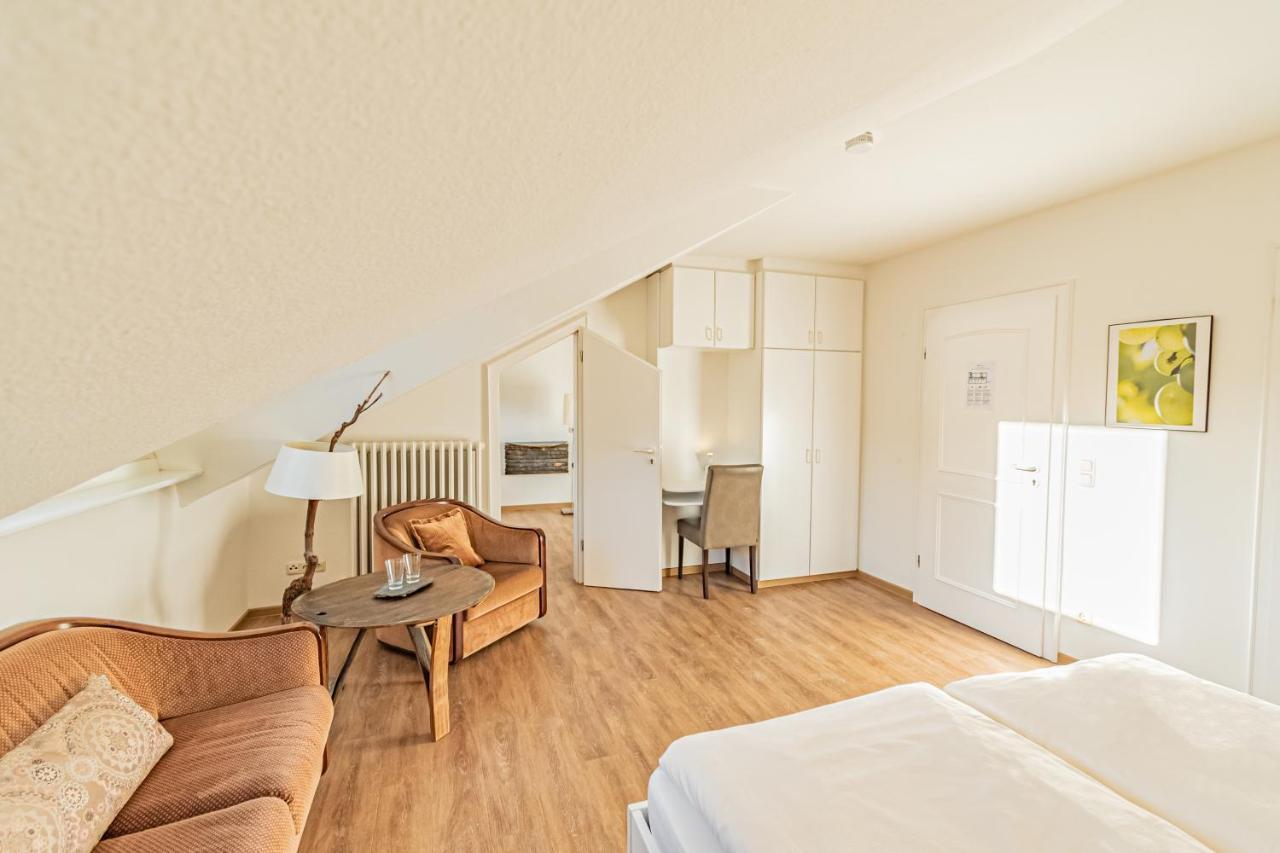 Weinhotel Ayler Kupp Exteriör bild