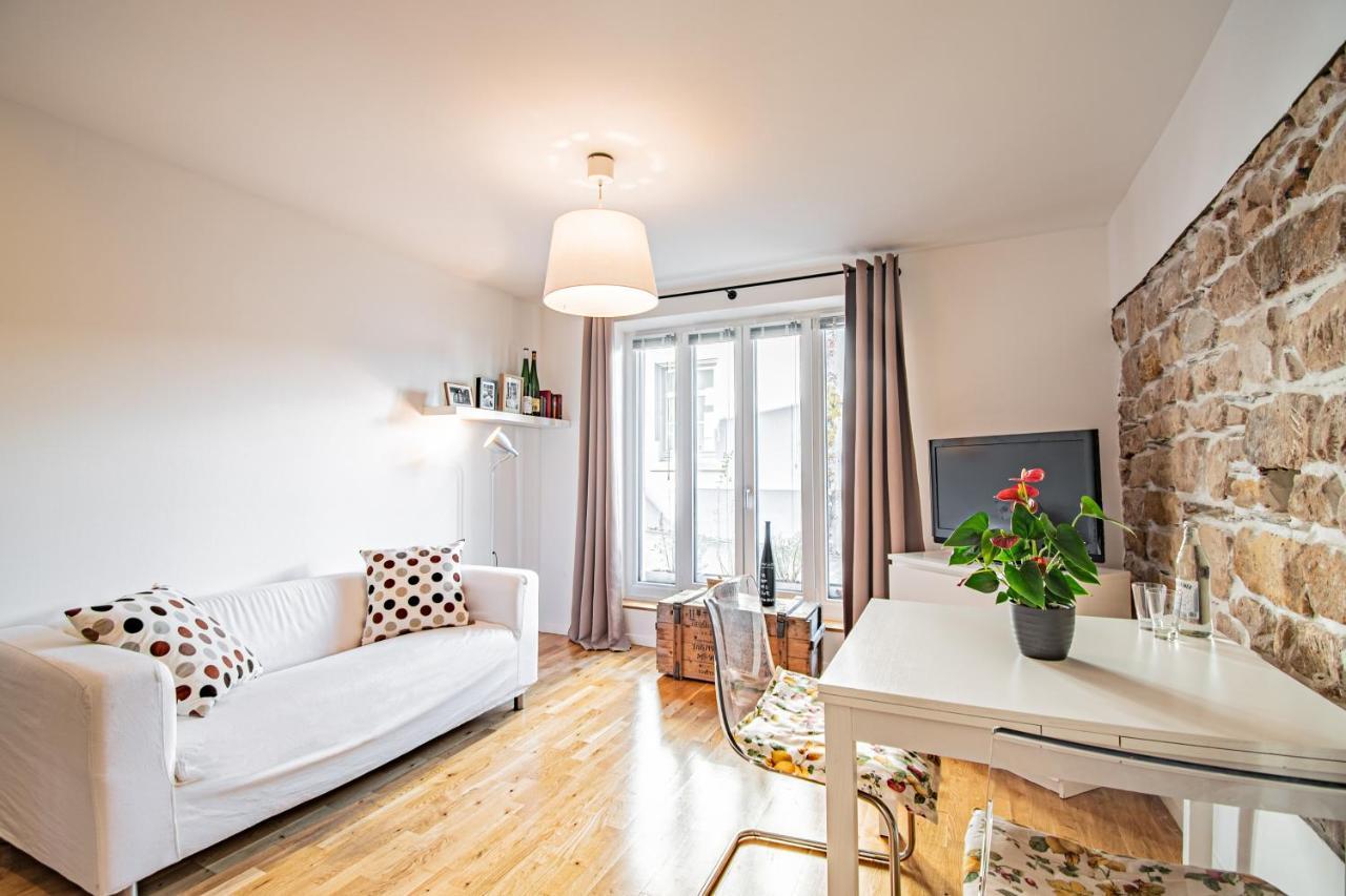 Weinhotel Ayler Kupp Exteriör bild
