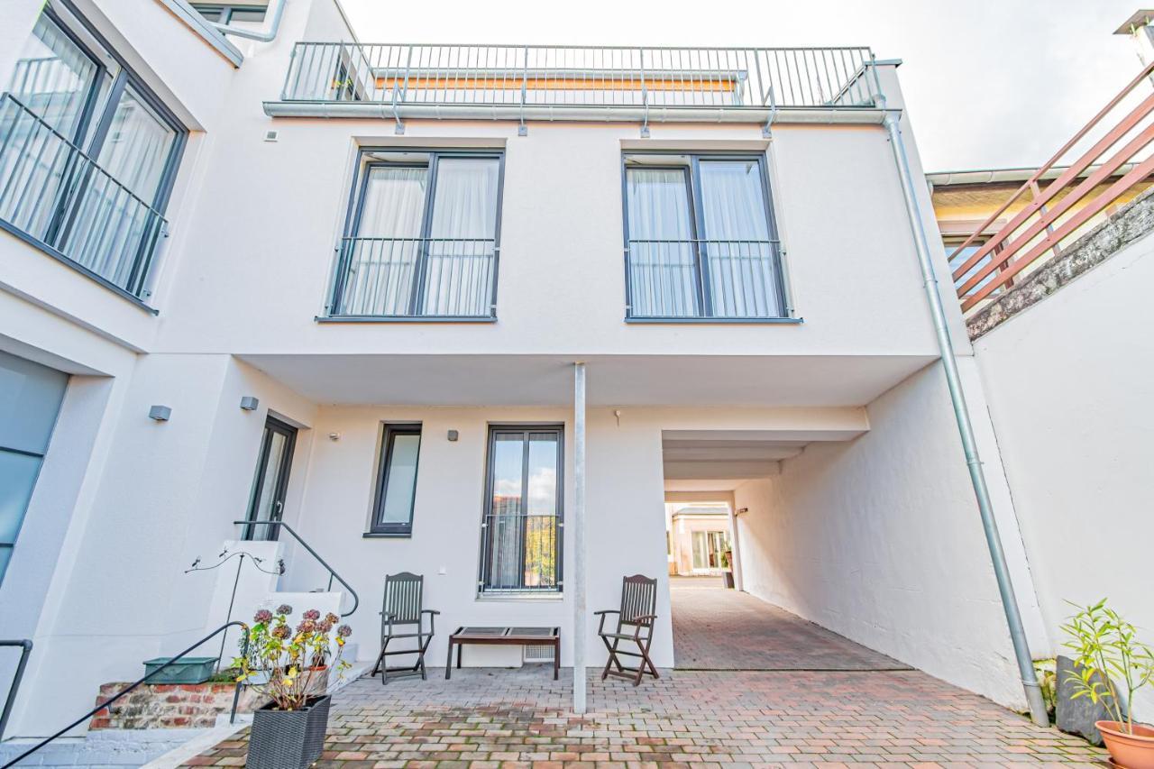 Weinhotel Ayler Kupp Exteriör bild
