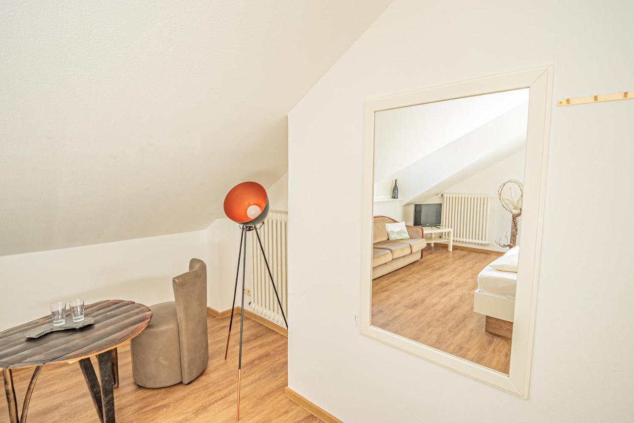 Weinhotel Ayler Kupp Exteriör bild