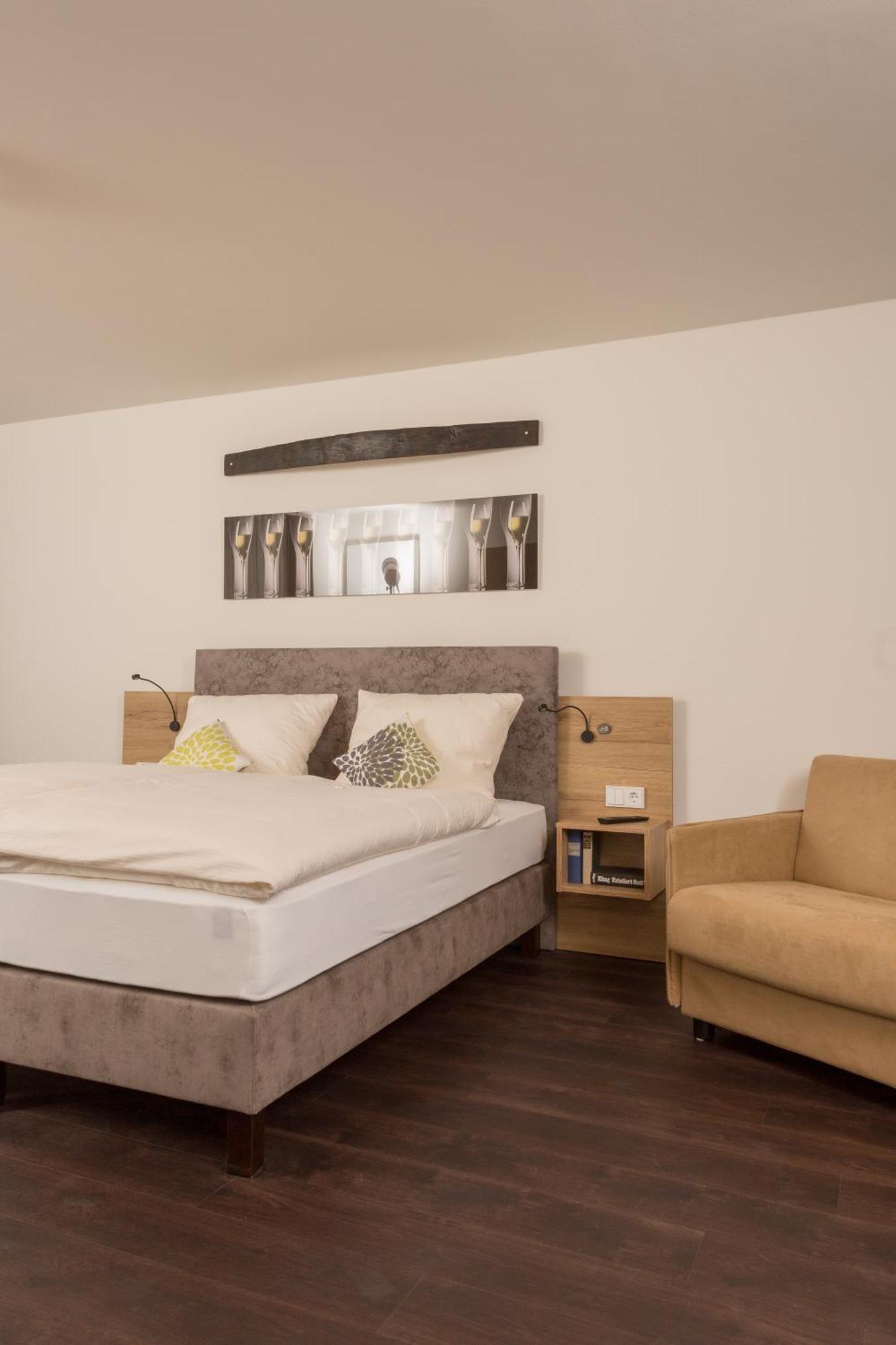 Weinhotel Ayler Kupp Rum bild