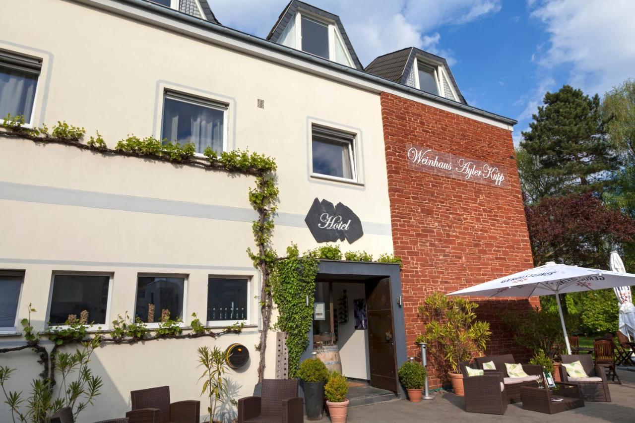 Weinhotel Ayler Kupp Exteriör bild